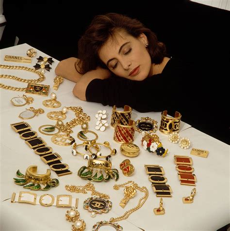 coco chanel costume jewelry history|Coco Chanel jewelry original.